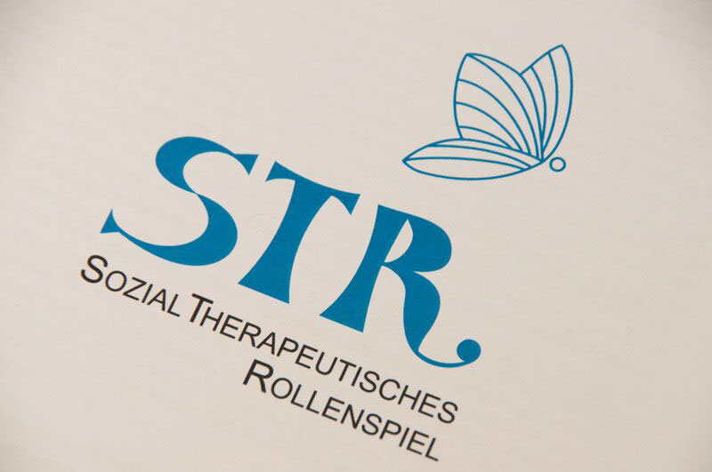 STR Logo